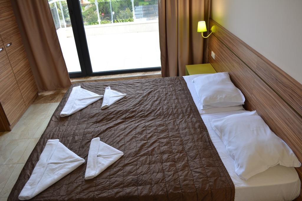 Tm Deluxe Hotel Slantschew brjag Exterior foto