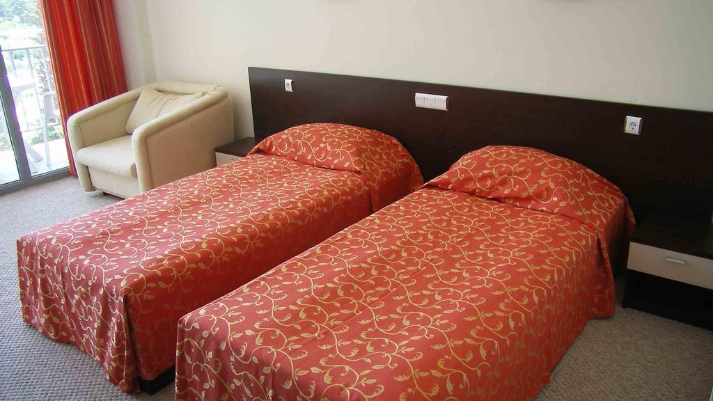 Tm Deluxe Hotel Slantschew brjag Zimmer foto