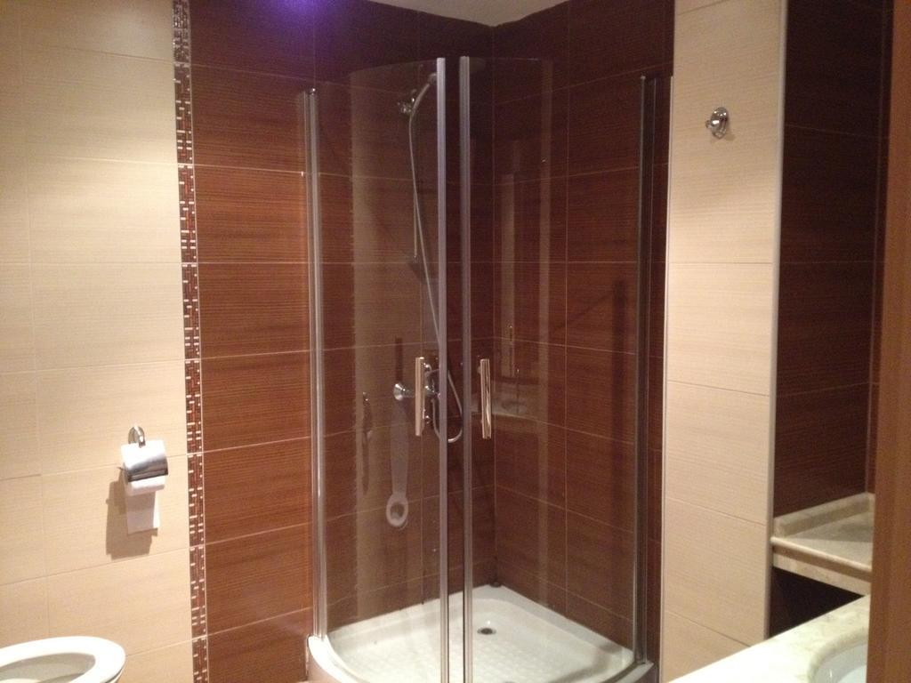 Tm Deluxe Hotel Slantschew brjag Zimmer foto